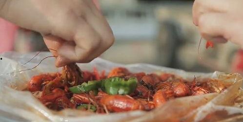 鸡腿爆料小蒙面视频,鸡腿爆料视频背后的精彩瞬间 第2张 鸡腿爆料小蒙面视频,鸡腿爆料视频背后的精彩瞬间 第2张